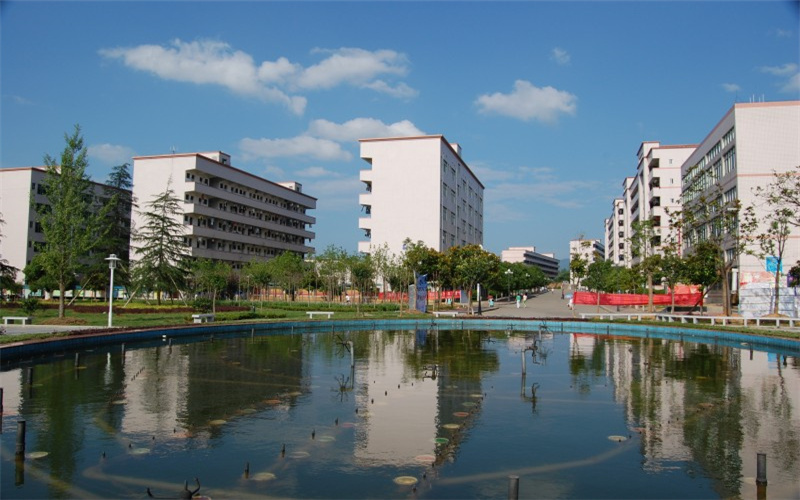 怀化学院校园风景