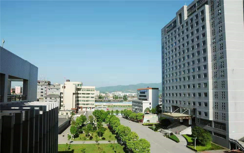 湖南医药学院校园风景