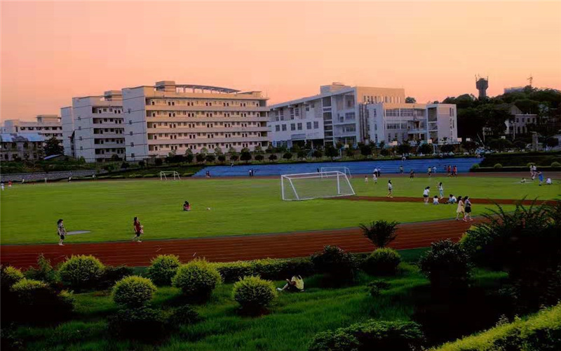 湖南医药学院校园风景