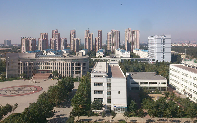 河北金融学院校园风景