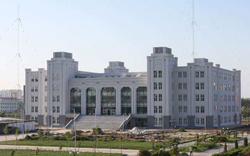 北华航天工业学院校园风景