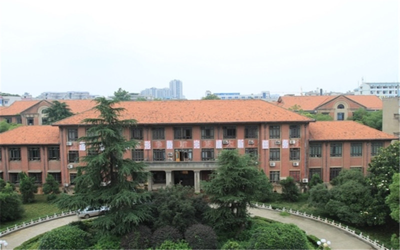 湖南工程学院应用技术学院校园风景