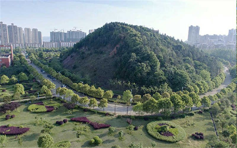 湖南工业职业技术学院校园风景