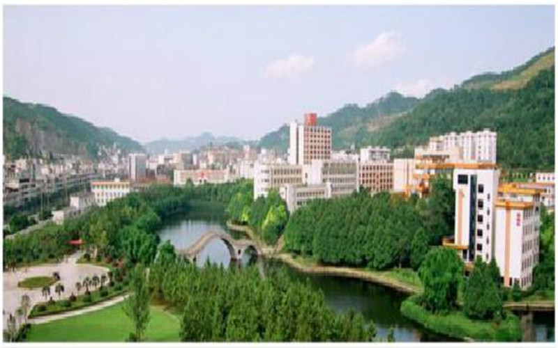 湖南环境生物职业技术学院校园风景