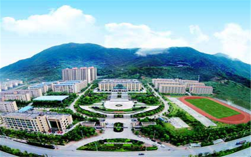 郴州职业技术学院校园风景