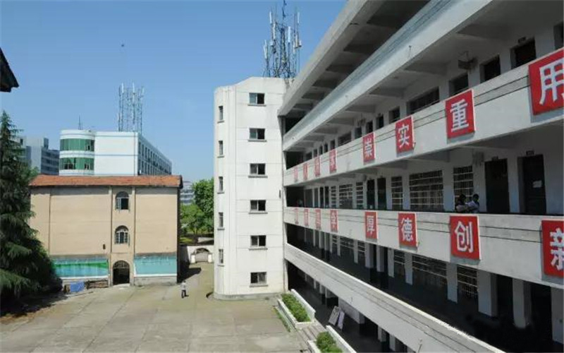 常德职业技术学院校园风景