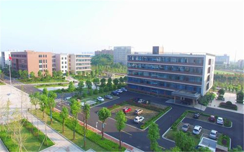 湖南化工职业技术学院校园风景