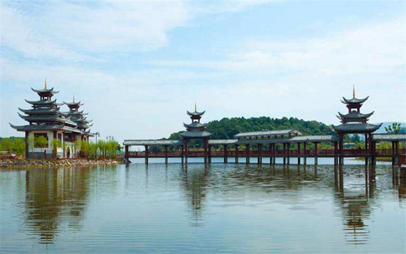 湖南民族职业学院校园风景