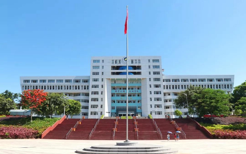 广东海洋大学校园风景