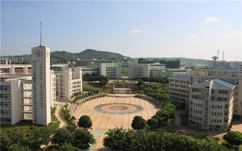 广东海洋大学校园风景