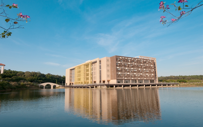 广东财经大学校园风景