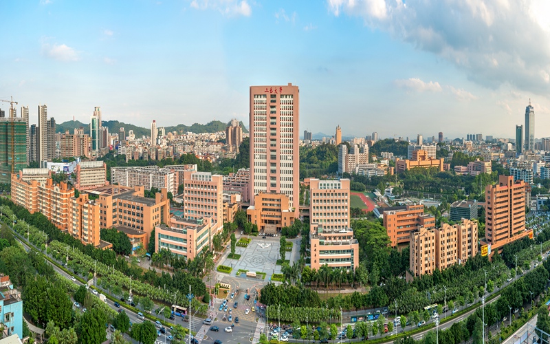 五邑大学校园风景