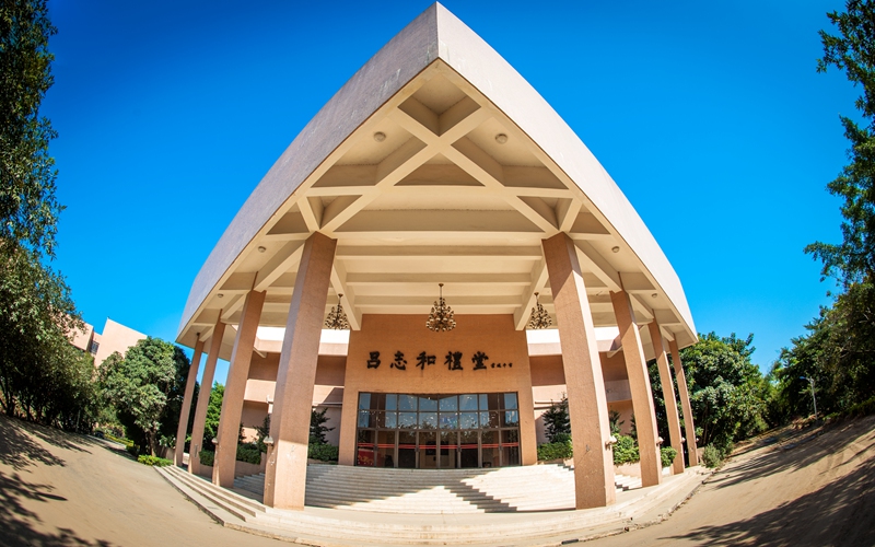 五邑大学校园风景