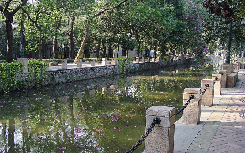 广东外语外贸大学校园风景