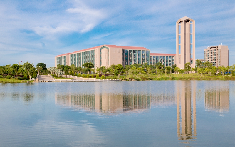 湛江科技学院校园风景