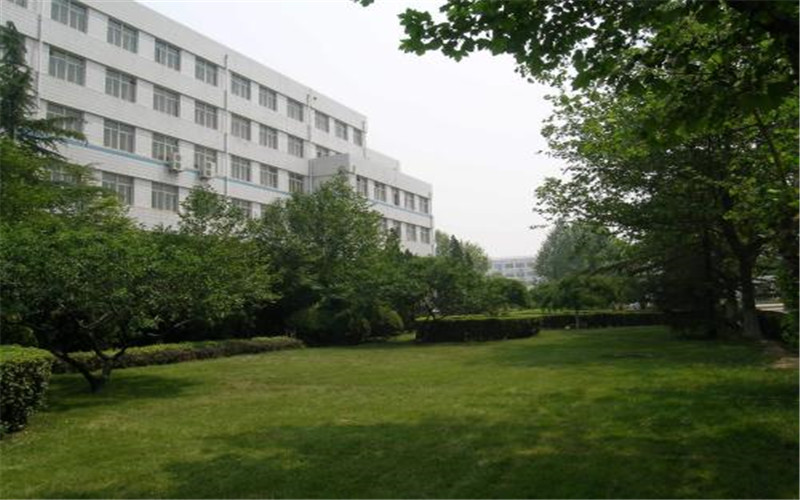河北医科大学临床学院校园风景