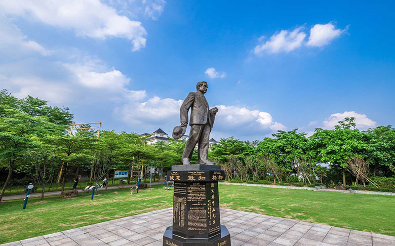 广东工商职业技术大学校园风景