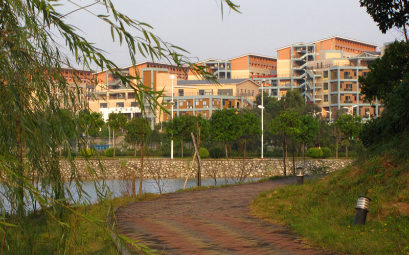 广东轻工职业技术学院校园风景