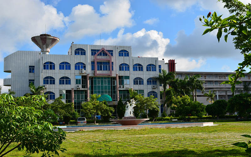 汕尾职业技术学院校园风景