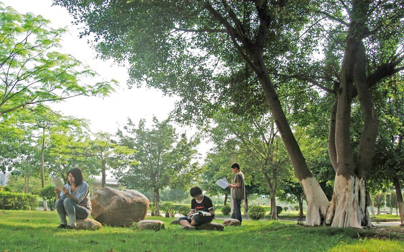 河源职业技术学院校园风景