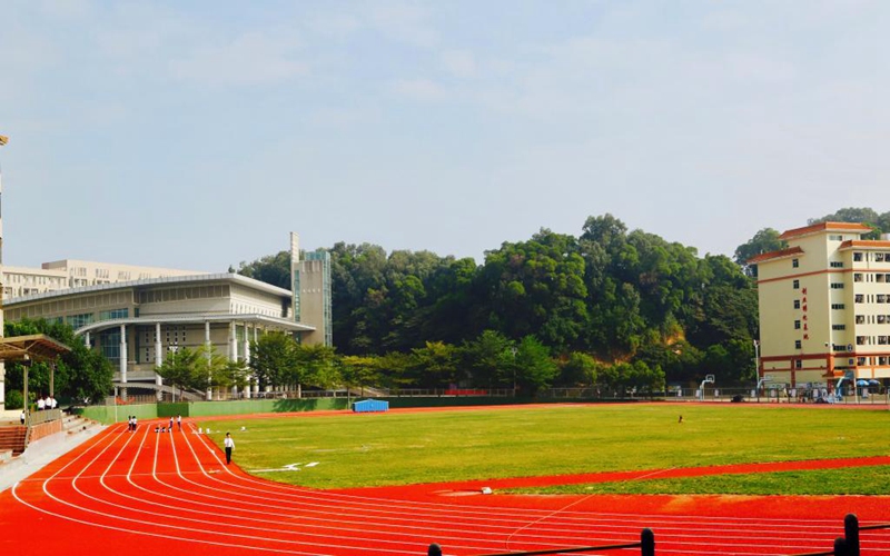 中山火炬职业技术学院校园风景