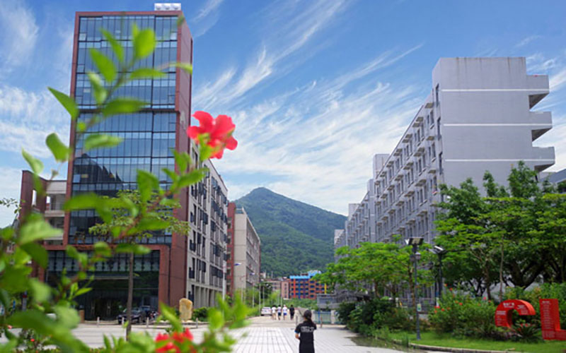 广东工程职业技术学院校园风景