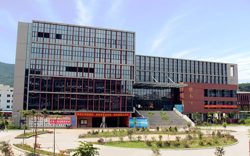 广东工程职业技术学院校园风景