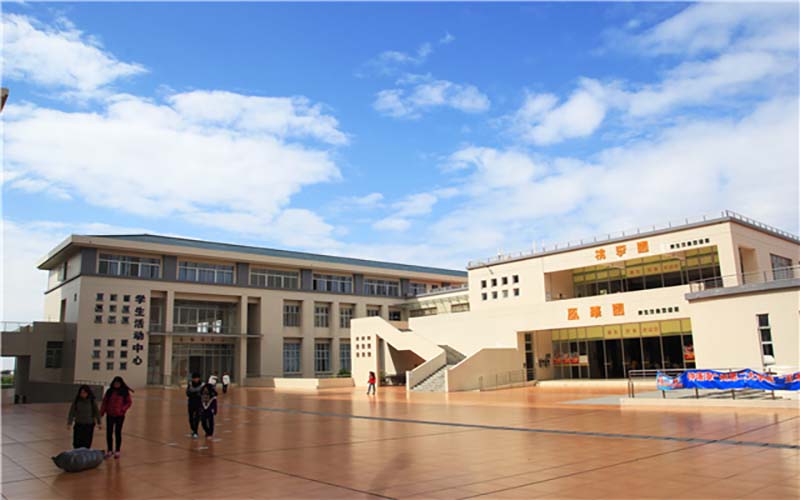 广东青年职业学院校园风景