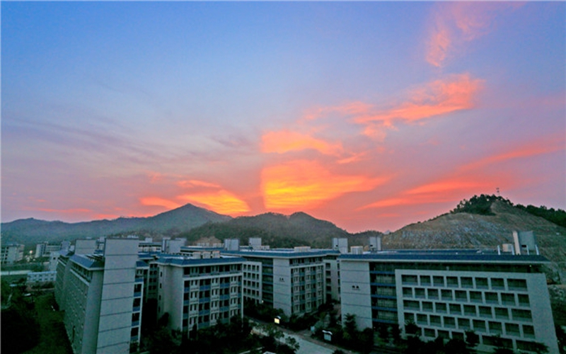 惠州城市职业学院校园风景