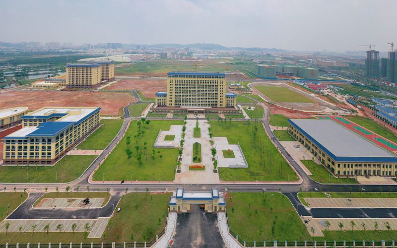 广东江门幼儿师范高等专科学校校园风景