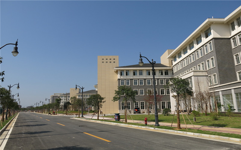 桂林医学院校园风景