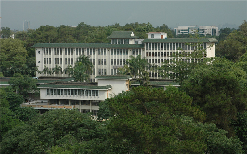 广西民族大学校园风景