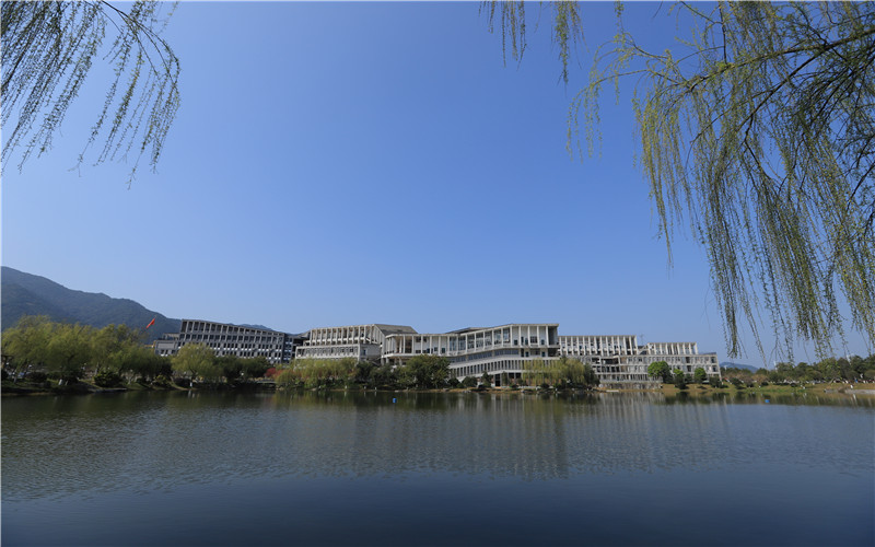 桂林信息科技学院校园风景
