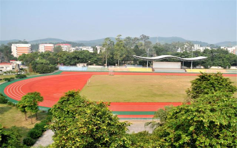 广西生态工程职业技术学院校园风景