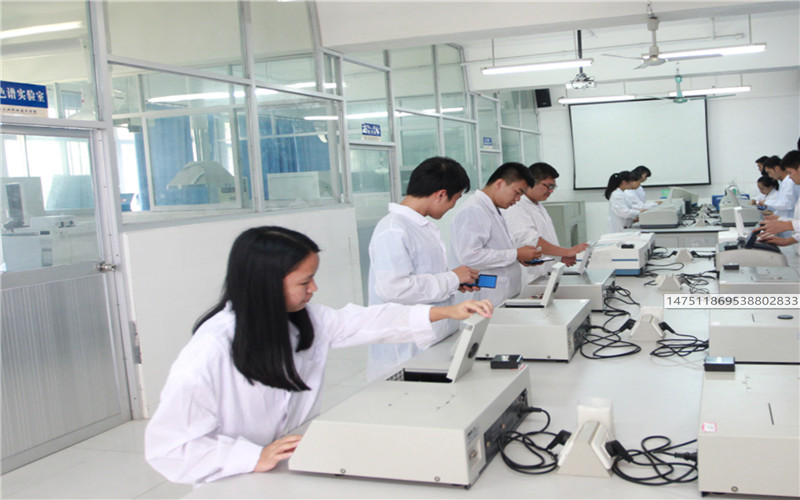 广西工业职业技术学院校园风景