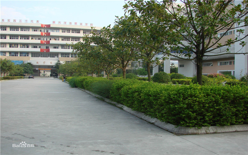 广西现代职业技术学院校园风景