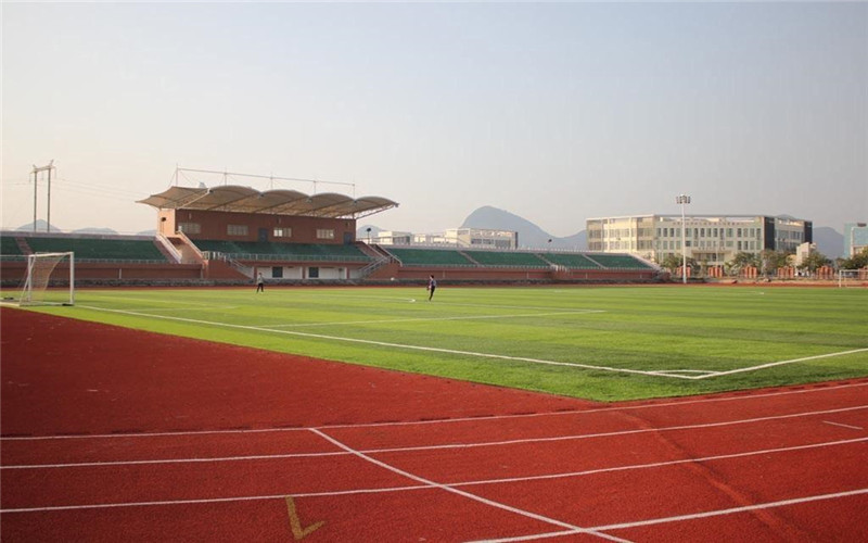 广西蓝天航空职业学院校园风景