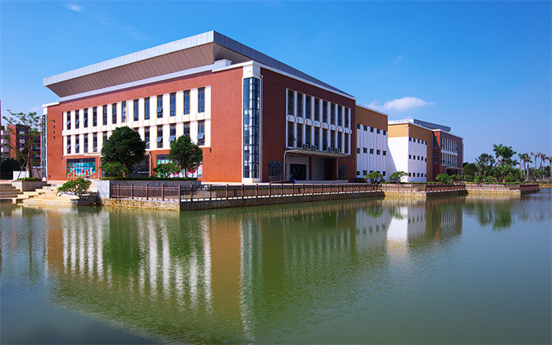 广西安全工程职业技术学院校园风景