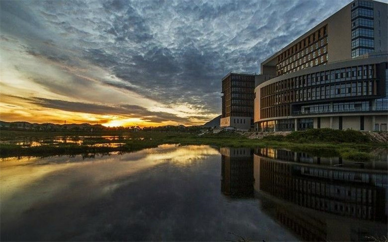 海南热带海洋学院校园风景