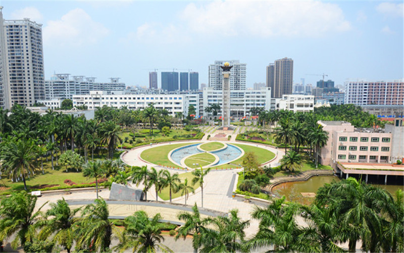 海南医学院校园风景