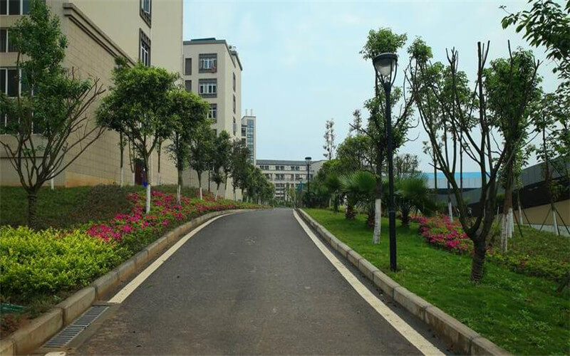 重庆外语外事学院校园风景