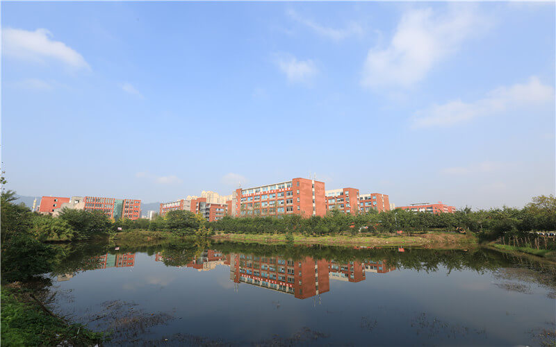 重庆电讯职业学院校园风景