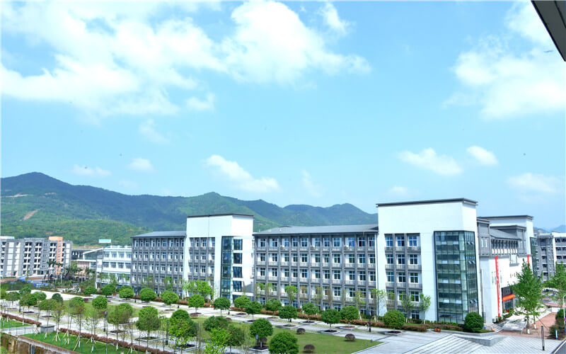 重庆商务职业学院校园风景