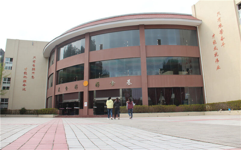 重庆经贸职业学院校园风景