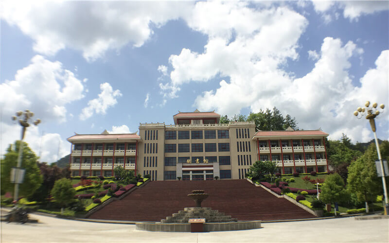 重庆经贸职业学院校园风景