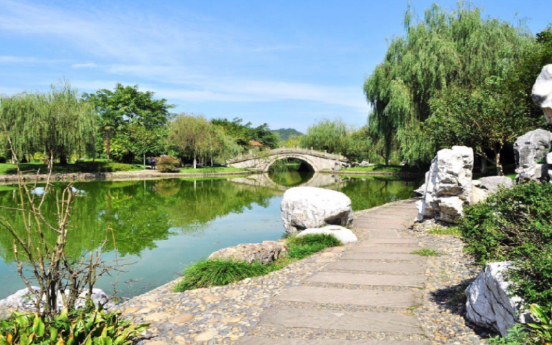 西华师范大学校园风景