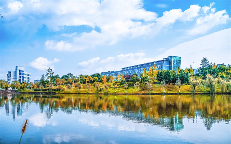 西华师范大学校园风景