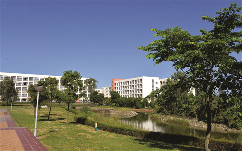 四川水利职业技术学院校园风景