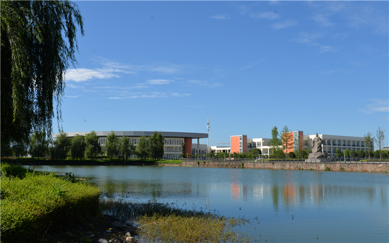 四川水利职业技术学院校园风景