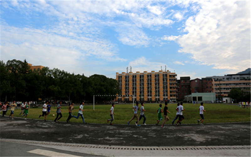 达州职业技术学院校园风景